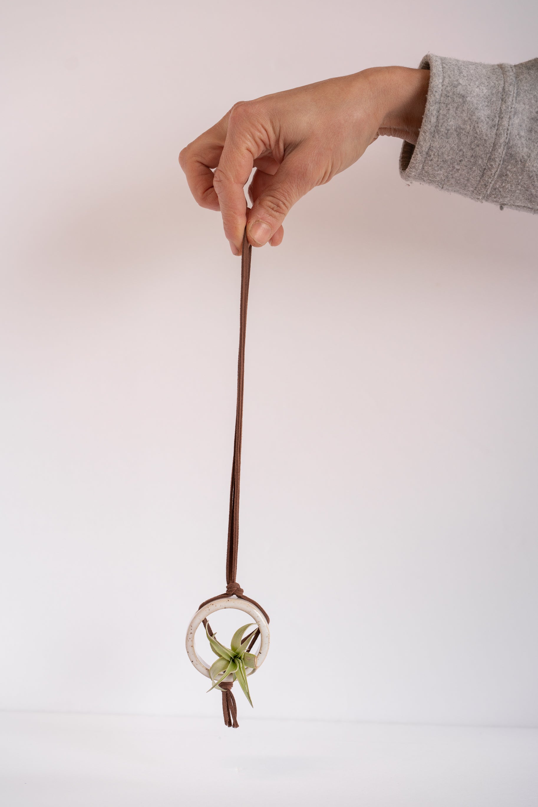 Mini air planter